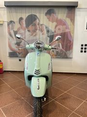 Vespa GTS 310 2025-thumb-1