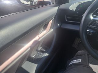 Porsche Taycan 2023 Panoramic-thumb-13