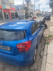 Mercedes-Benz A 180 2013 URBAN-thumb-4