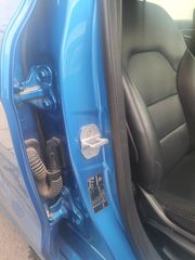 Mercedes-Benz A 180 2013 URBAN-thumb-10
