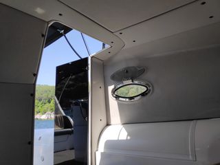 Attack 2018 750 cabin-thumb-19