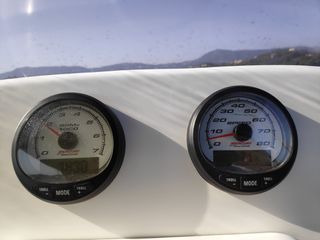 Attack 2018 750 cabin-thumb-29