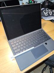 Surface Pro 4 128GB 4GB-RAM WIN10