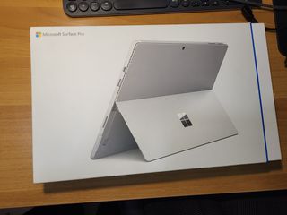 Surface Pro 4 128GB 4GB-RAM WIN10-thumb-1