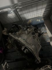 Πωλείται Σασμάν από PEUGEOT 208 2020 και μετά-thumb-1