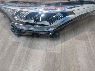 ΕΜΠΡΟΣΘΙΟ ΑΡΙΣΤΕΡΟ ΦΑΝΑΡΙ TOYOTA CH-R 2020-thumb-1