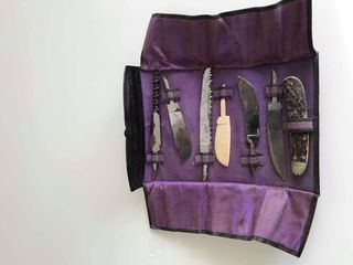 Εργαλειοθήκη vintage με λεπίδες/λαμες εποχης
Χρονολογείται μεταξύ 1940-1950