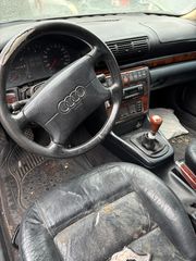 Audi A4 1999-thumb-4
