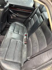 Audi A4 1999-thumb-6