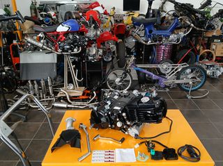 lemos karpirater se opia thesi thelte gia c50 glx dax chaly astrea supra ss50 z50j Z50R monkey Gorilla lifan skyteam Jincheng Jintong JC50 MODIFYING GARAGE "since1993" TAKEGAWAGR - 4miniracingparts,gr-thumb-99
