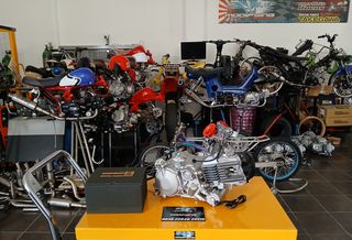 lemos karpirater se opia thesi thelte gia c50 glx dax chaly astrea supra ss50 z50j Z50R monkey Gorilla lifan skyteam Jincheng Jintong JC50 MODIFYING GARAGE "since1993" TAKEGAWAGR - 4miniracingparts,gr-thumb-27
