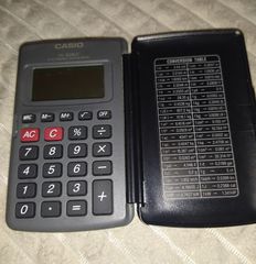 Κομπιουτερακι casio