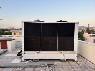 Αντλία Ψύξης Θέρμανσης Daikin-thumb-1