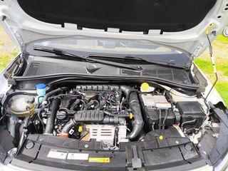 Citroen C4 Cactus 2015 e-THP shine-thumb-27