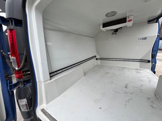 Ψυγείο Opel 2008 VIVARO !ΜΕ ΕΡΓΟΣΤΑΣΙΑΚΟ ΘΑΛΑΜΟ!-thumb-15