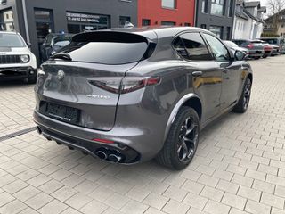 Alfa Romeo Stelvio 2024 Quadrifoglio Q4 Turbo Bosganas