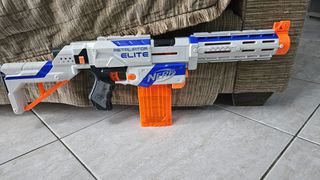 Nerf Elite Retaliator 4W1-thumb-1