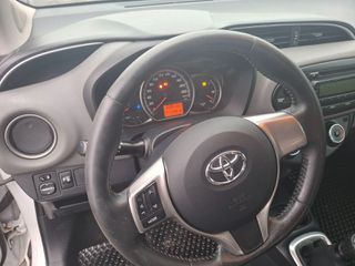 Toyota Yaris 2017 YARIS 1.0 van-thumb-6