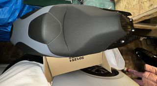 σέλα γνήσια ADV 350-thumb-2