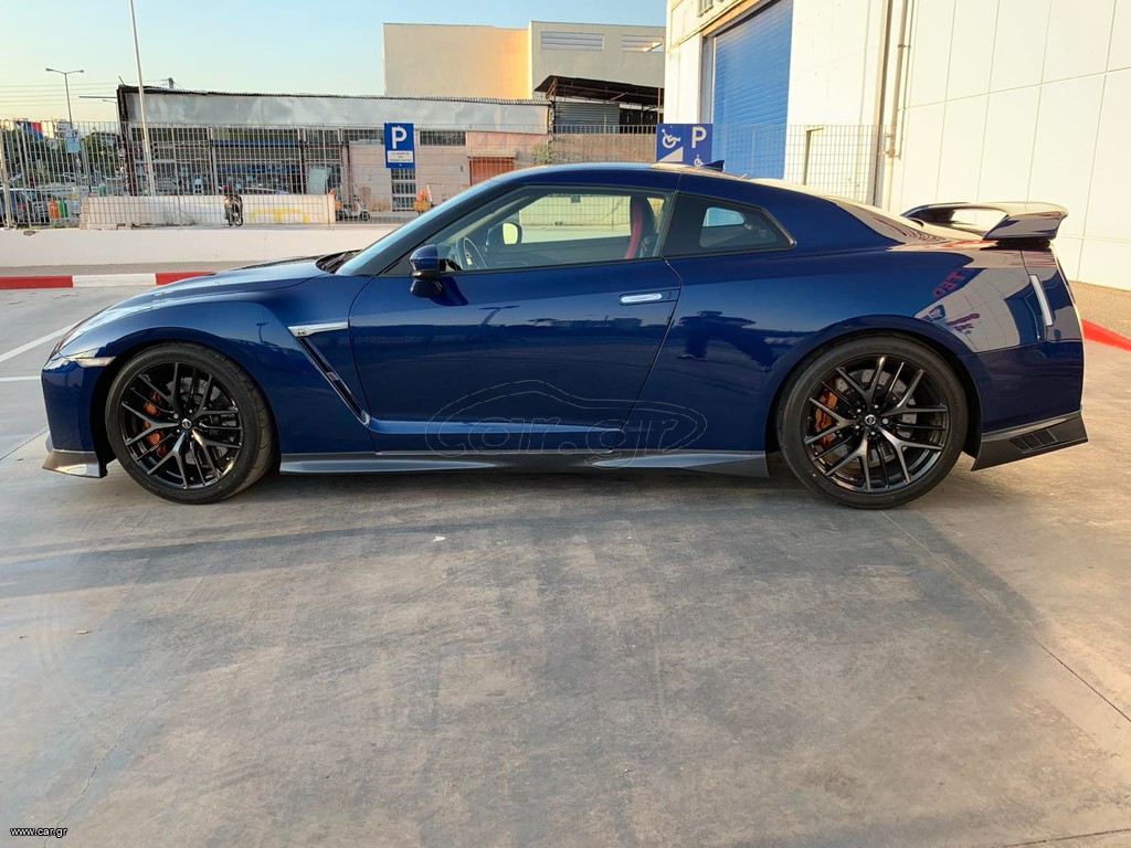 Nissan GT-R 2016 2016 black  edition