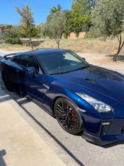 Nissan GT-R 2016 2016 black  edition-thumb-8
