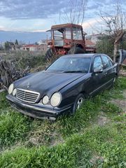 Mercedes-Benz E 200 2000 Avantgarde