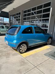 Opel Corsa 2006-thumb-2