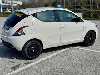 Lancia Ypsilon 2015-thumb-5
