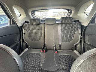 Renault Captur 2018-thumb-9