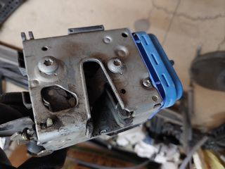 Κλειδαριες απο ολα τα μοντελα VW AUDI SEAT-thumb-9