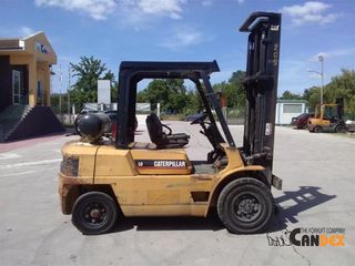 CAT 2002 GPL40-thumb-3