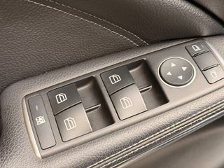 Mercedes-Benz A 180 2016 BlueEfficiency Urban-thumb-13
