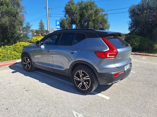 Volvo XC40 2018 T3 MOMENTUM