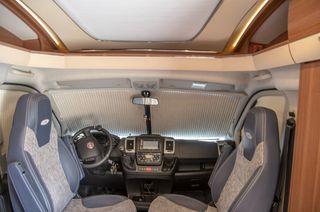 Lmc 2017 CRUISER T732G-thumb-2