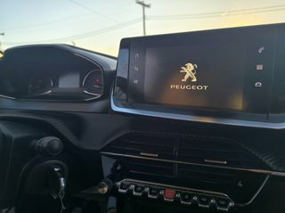 Peugeot 208 2020 1.2-thumb-9