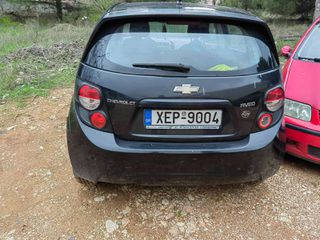 Chevrolet Aveo 2011-thumb-2