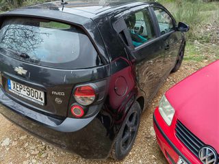 Chevrolet Aveo 2011-thumb-4