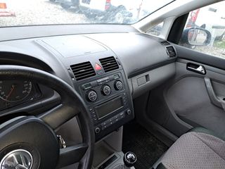 Volkswagen Touran 2004 1600 FSI 6 Ταχυτο PARTS-thumb-18