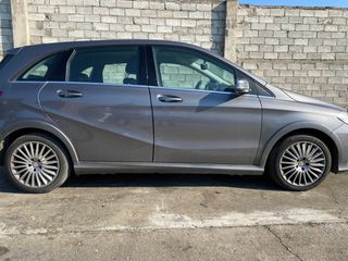 Mercedes-Benz B 200 2015 NGT Executive-thumb-7