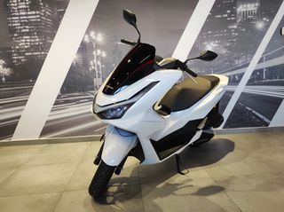Honda PCX 125 2026 ΑΤΟΚΑ-thumb-2
