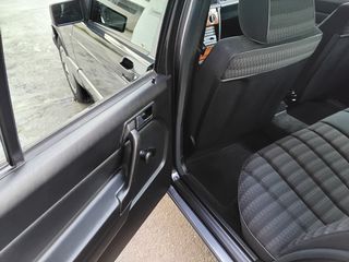Mercedes-Benz 190 1992-thumb-6