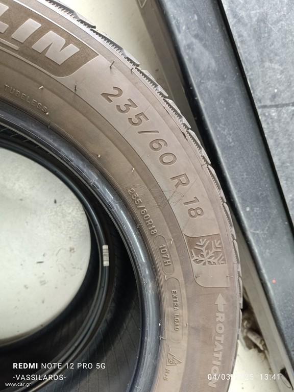 235/60/18  MICHELIN WINTER DOT4820