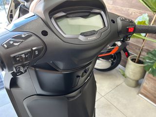 Piaggio Beverly 310 2026 PIAGGIO BEVERLY S 310 Ε5+ 2026 NERO METEORA/ΜΑΥΡΟ-thumb-10