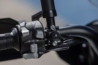 Benelli TRK 702 2026 TRK 702-thumb-12