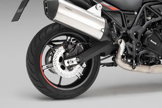 Benelli TRK 702 2026 TRK 702-thumb-21