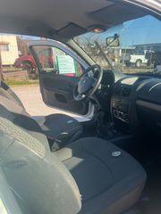 Renault Clio 2006-thumb-16