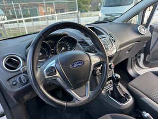 Ford Fiesta 2016-thumb-11