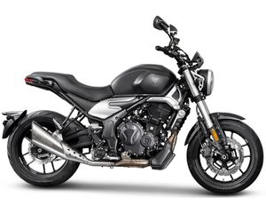 Voge 500 AC 2025 EURO 5