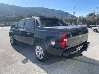 Chevrolet Avalanche 2008 LTZ, 6.0, 340HP!-thumb-4