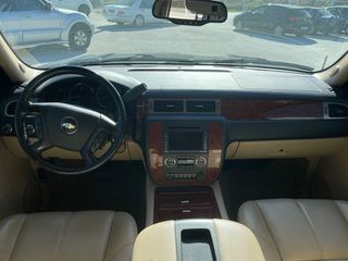 Chevrolet Avalanche 2008 LTZ, 6.0, 340HP!-thumb-8